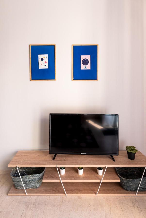 Modern Studio Close To Waterfront Tesalonika Bagian luar foto